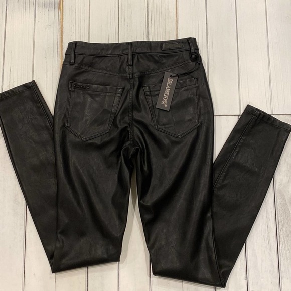 BlankNYC Faux Leather Exposed Button Fly Pants NEW - Picture 5 of 16
